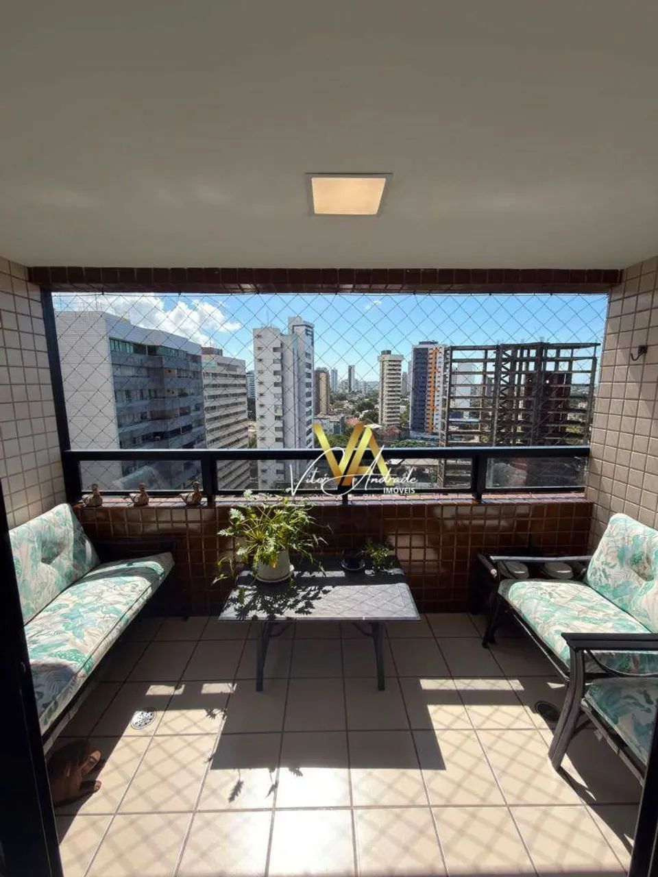 Apartamento espaçoso com 146m², 4 quartos e lazer completo no Espinheiro - Foto 2