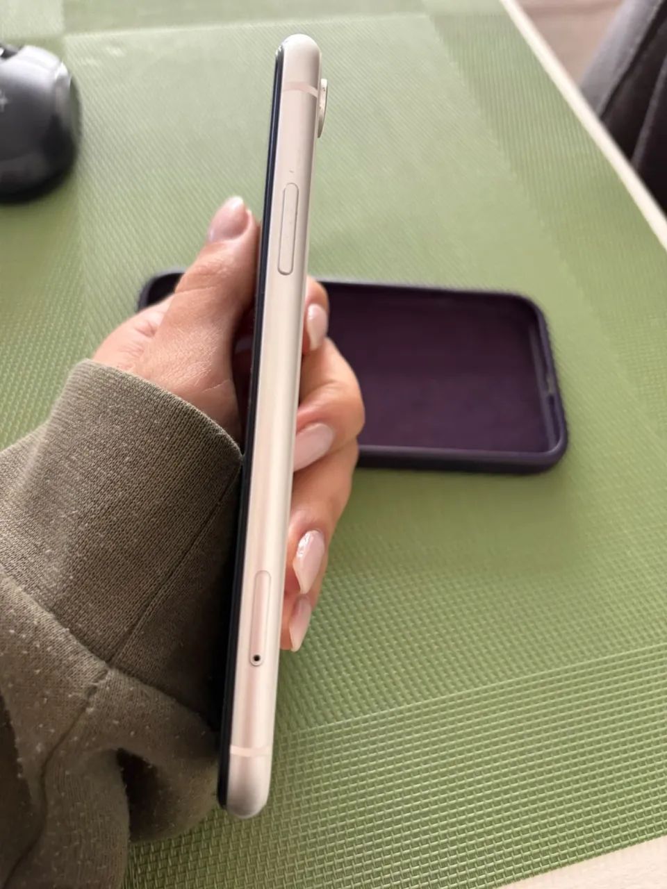 IPHONE XR BRANCO - 128GB - Foto 2