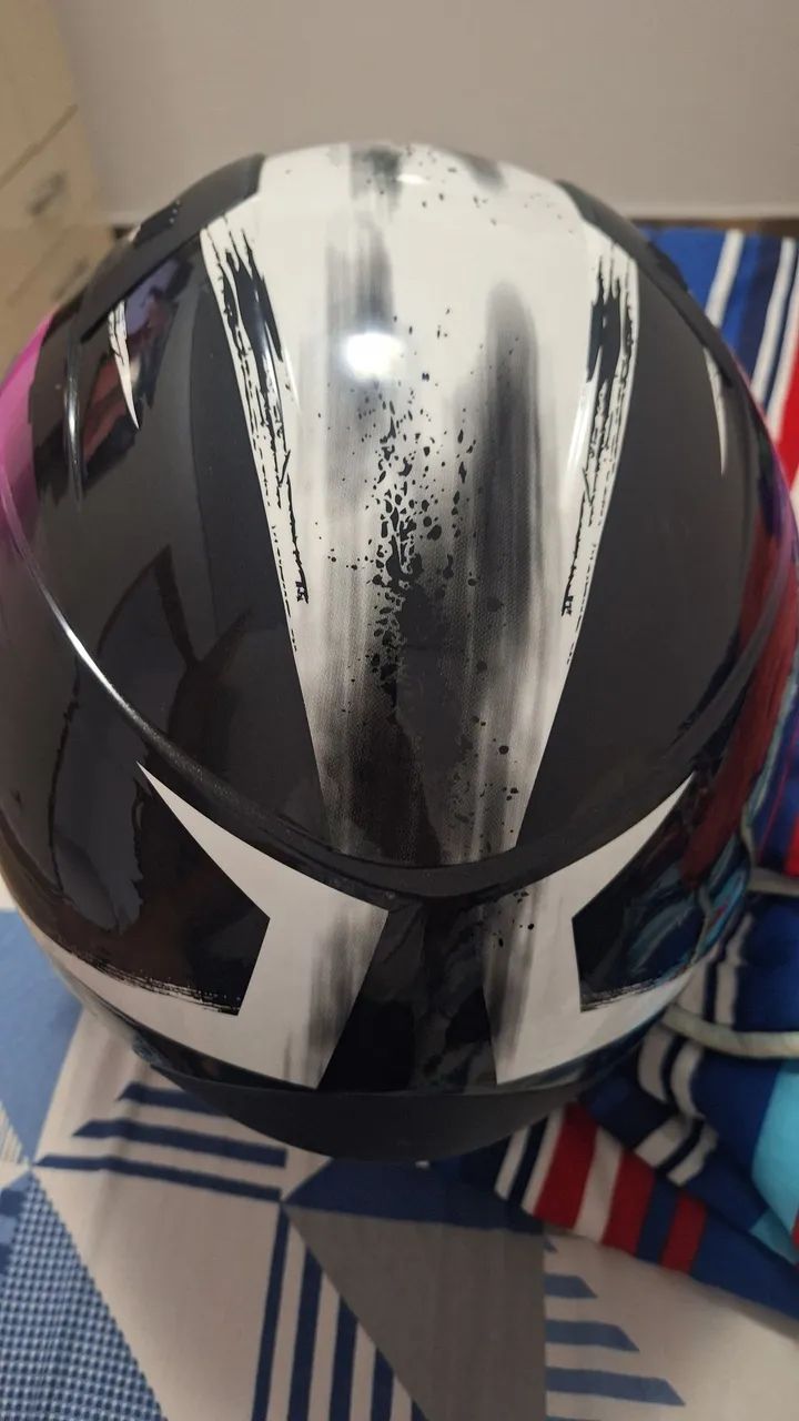 Capacete Zero 