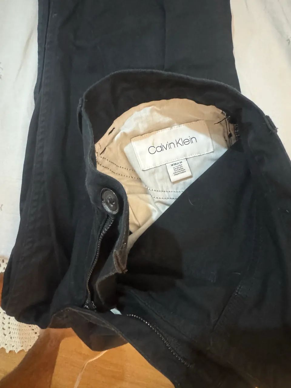 Calça calvin Klein slim fit preta  - Foto 3