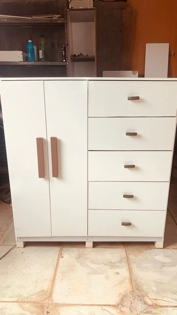 Cômoda branca praticamente nova pouco usada - Foto 3