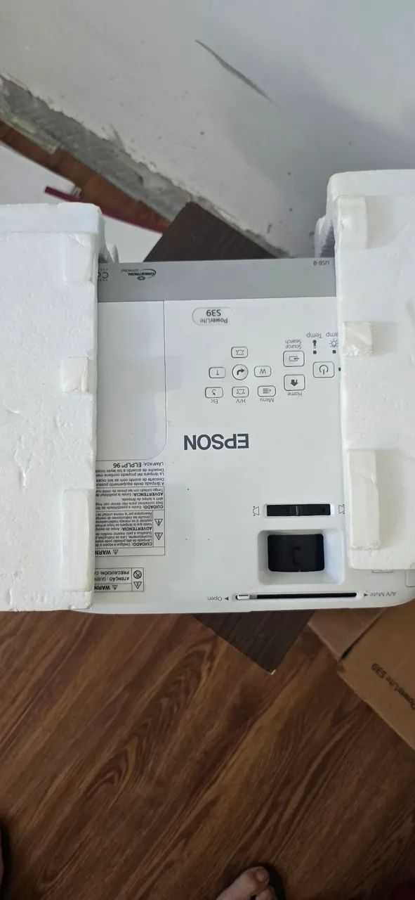 PROJETOR EPSON POWERLITE S39 ? NOVO - Foto 3