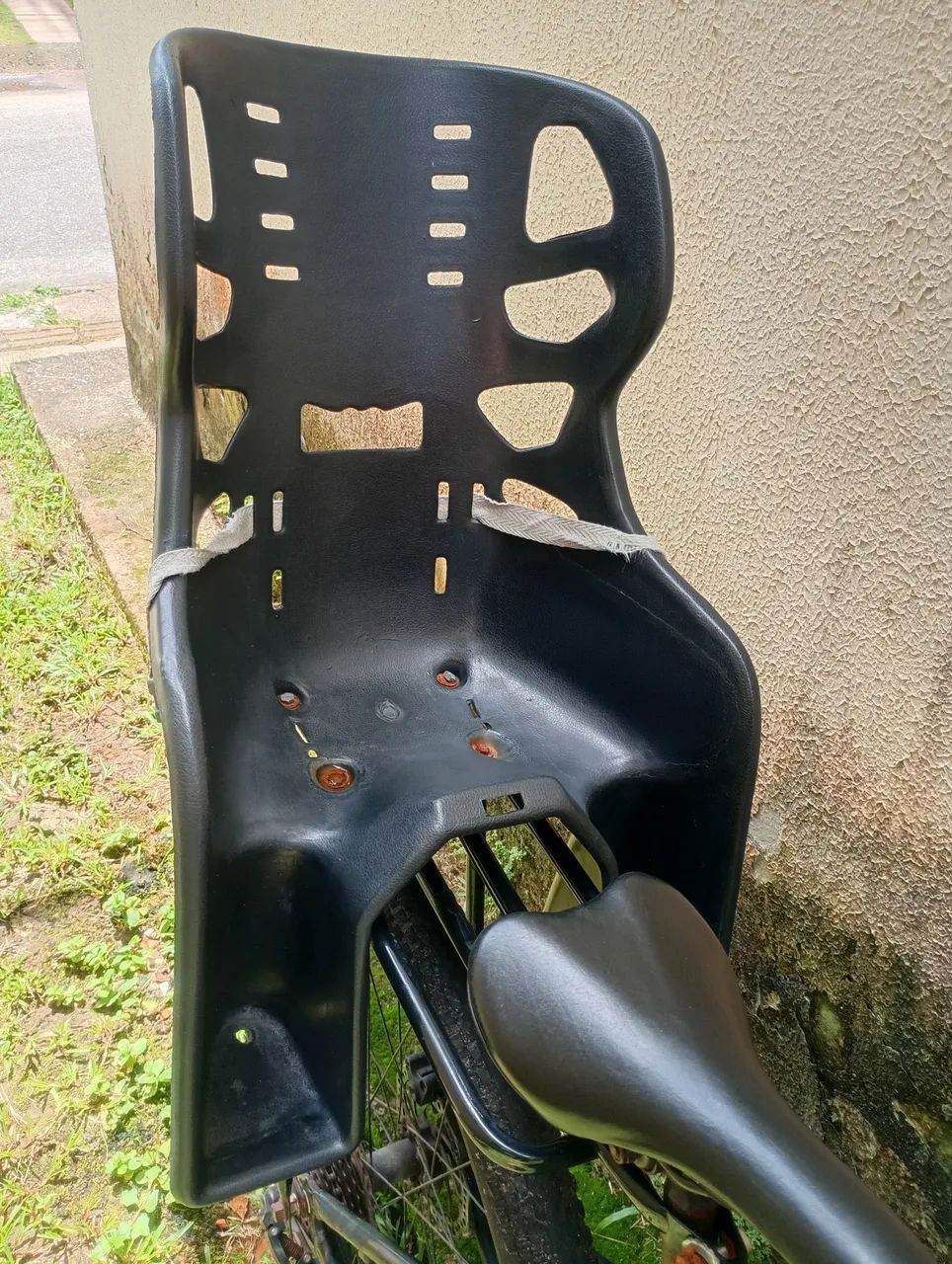Bicicleta aro 29 com duas cadeirinhas e garupa - Foto 4