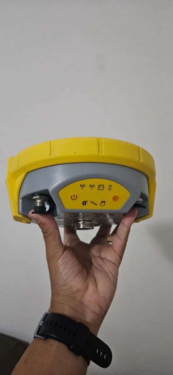KIT RTK GEOMAX ZENITH 25 PRO