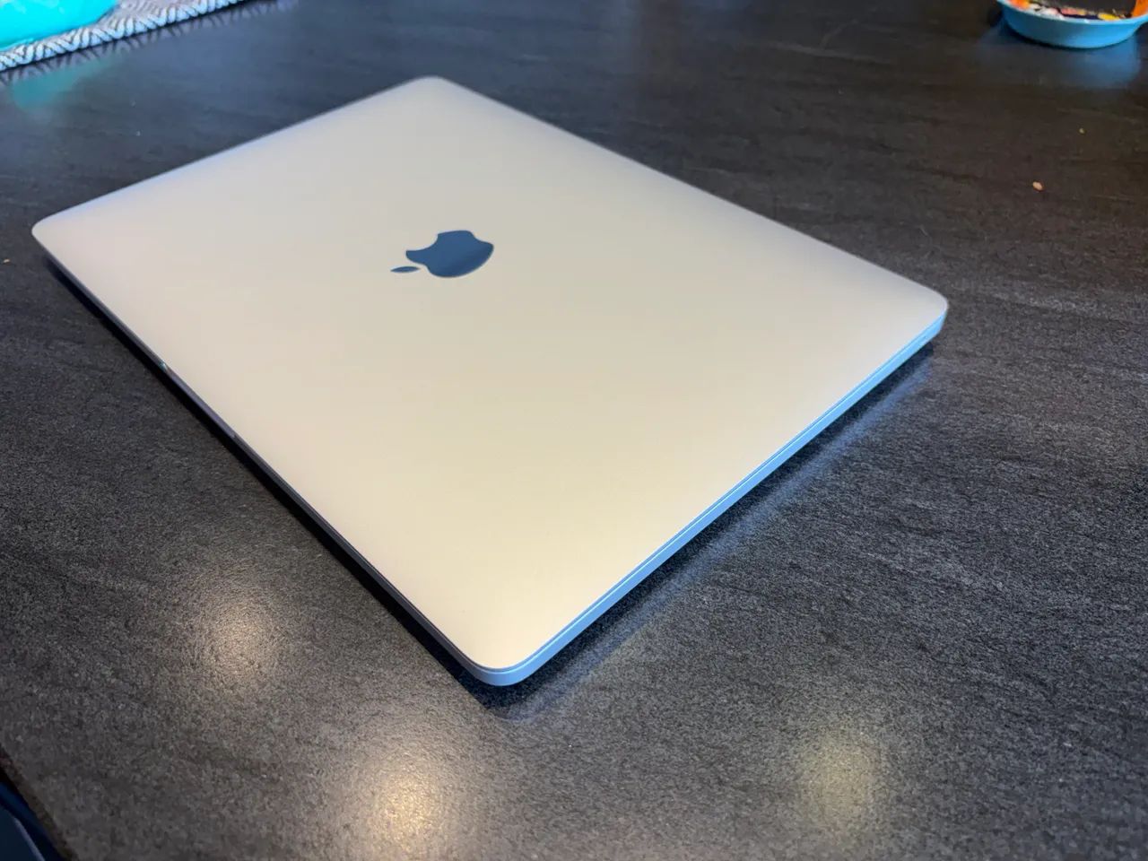 MacBook Pro M1 2020 | 16GB RAM | 256 GB SSD - Notebooks - Bela