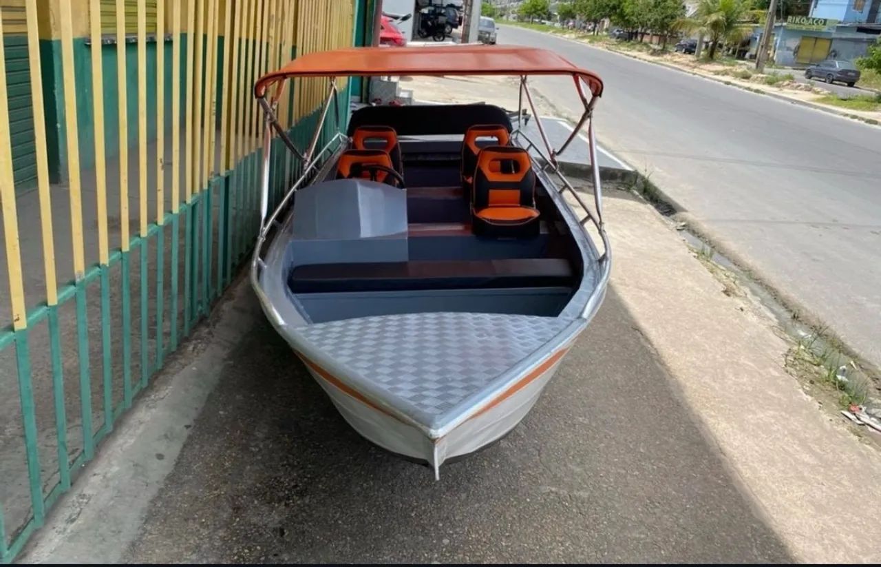 FABRICAÇÃO DE BOTES E CANOAS DE ALUMÍNIO | SOB ENCOMENDA  COM QUALIDADE E PREÇO BAIXO. - Foto 2