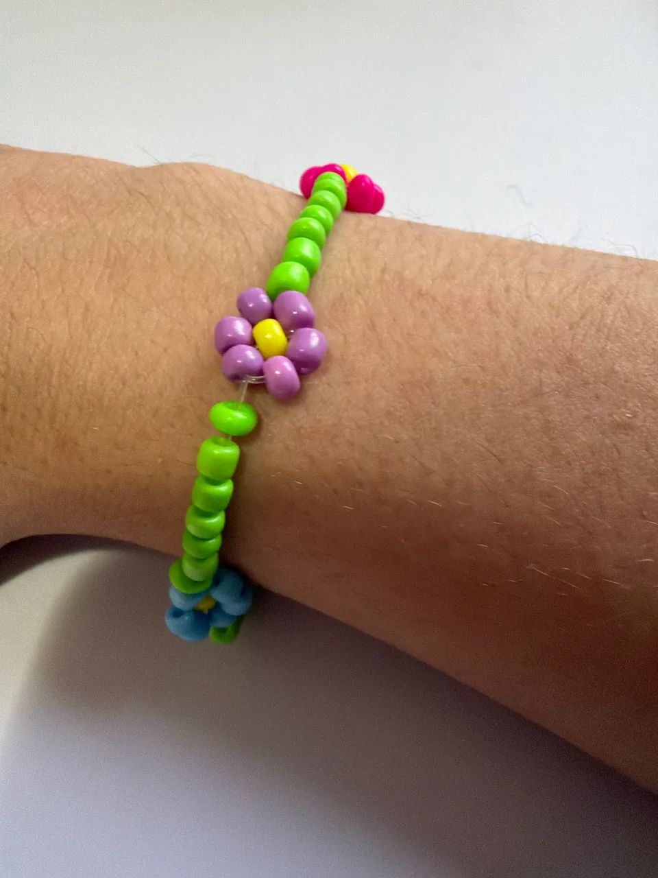 Pulseira de Florzinha  - Foto 2