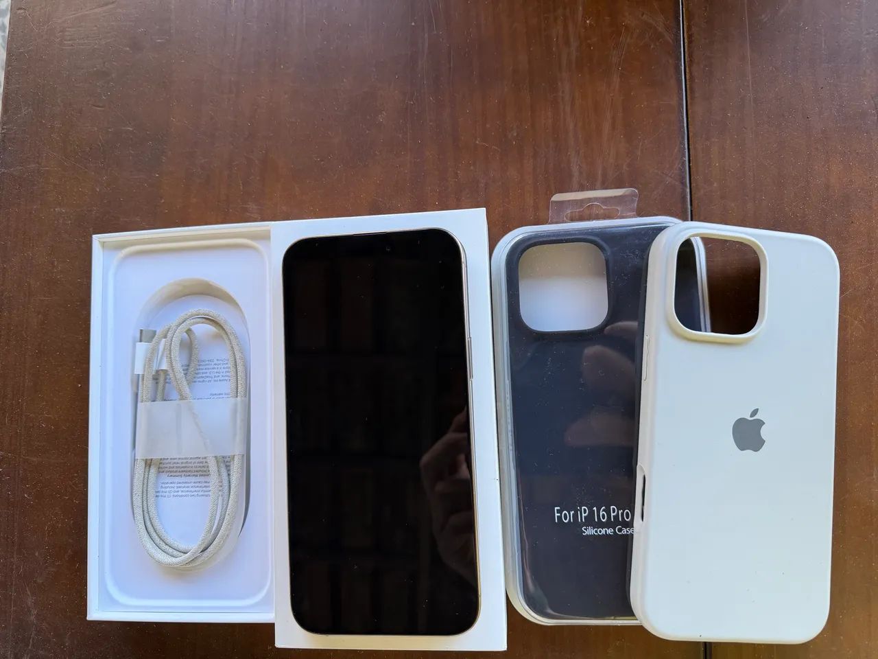 Vendo IPhone 16 Pro Max - 256gb - Foto 5