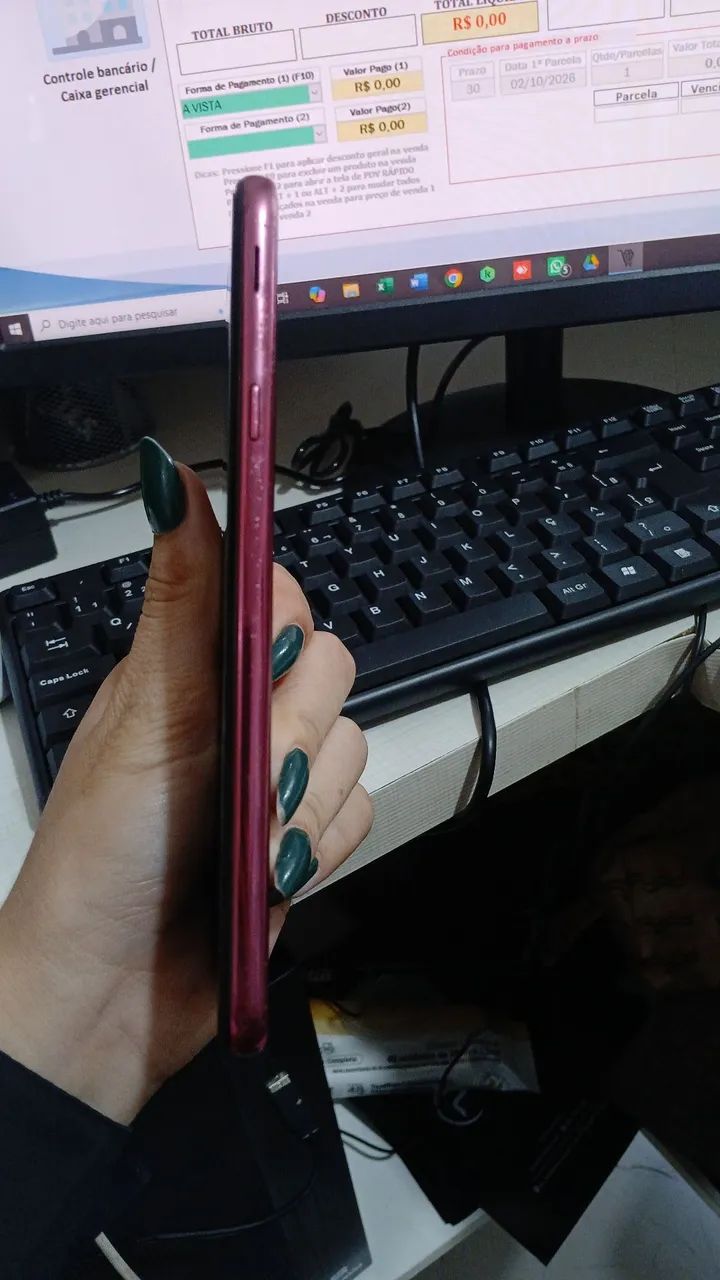 Celular j4+ - Foto 2