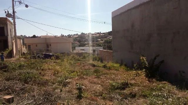 Lote plano de no meio do condominio - Foto 5