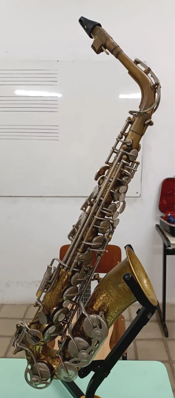 Saxofone Alto Elkhart - EUA