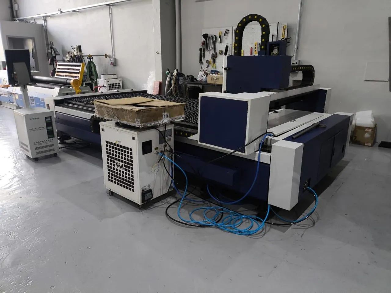 Máquina de corte a laser de fibra 1.500 W  - Foto 4
