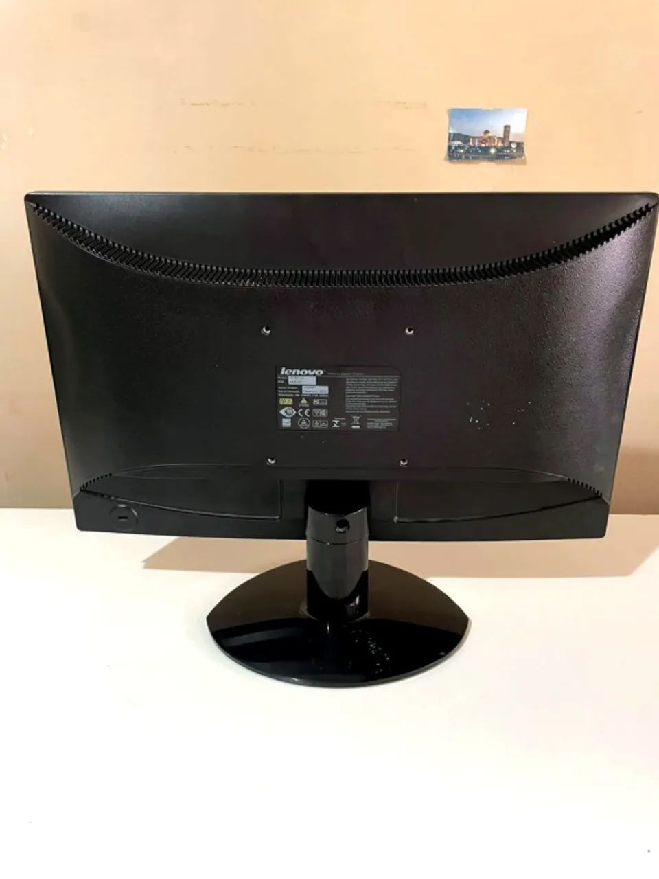 MONITOR LENOVO LS1921WA 18,5" - USADO, EM ÓTIMO ESTADO - Foto 5