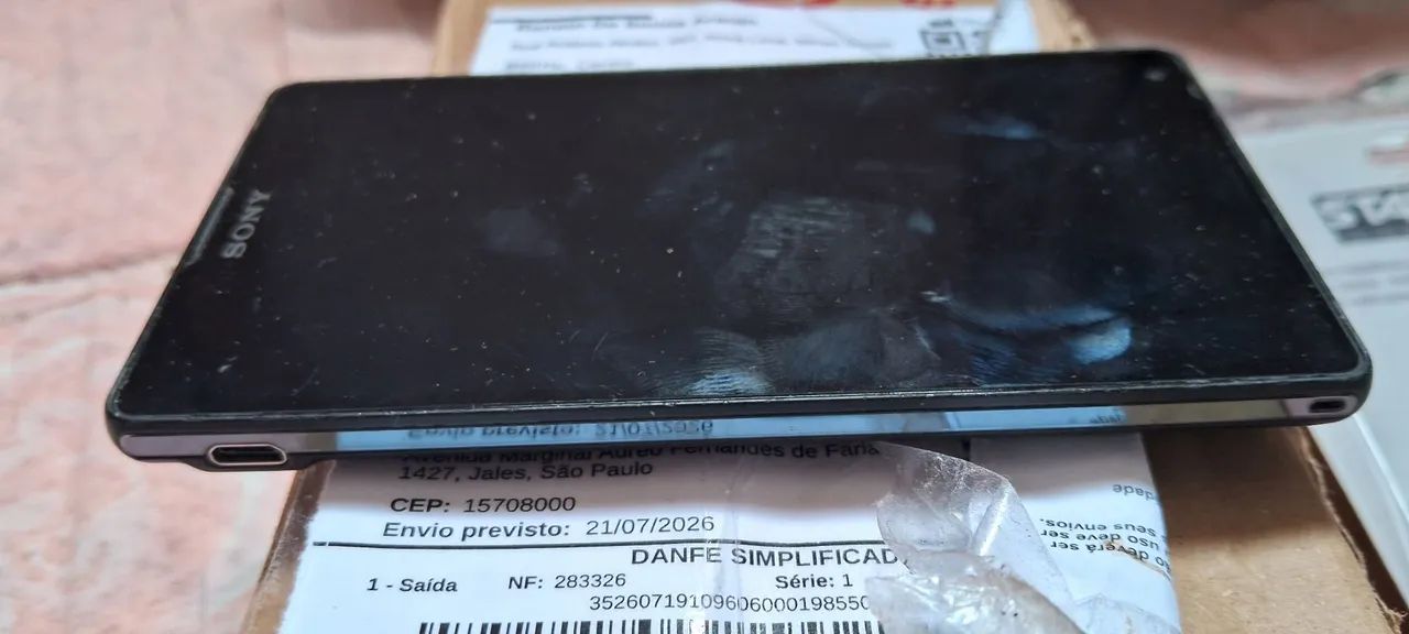 Sony Xperia Zq C6503 defeito touch e bateria - Foto 3