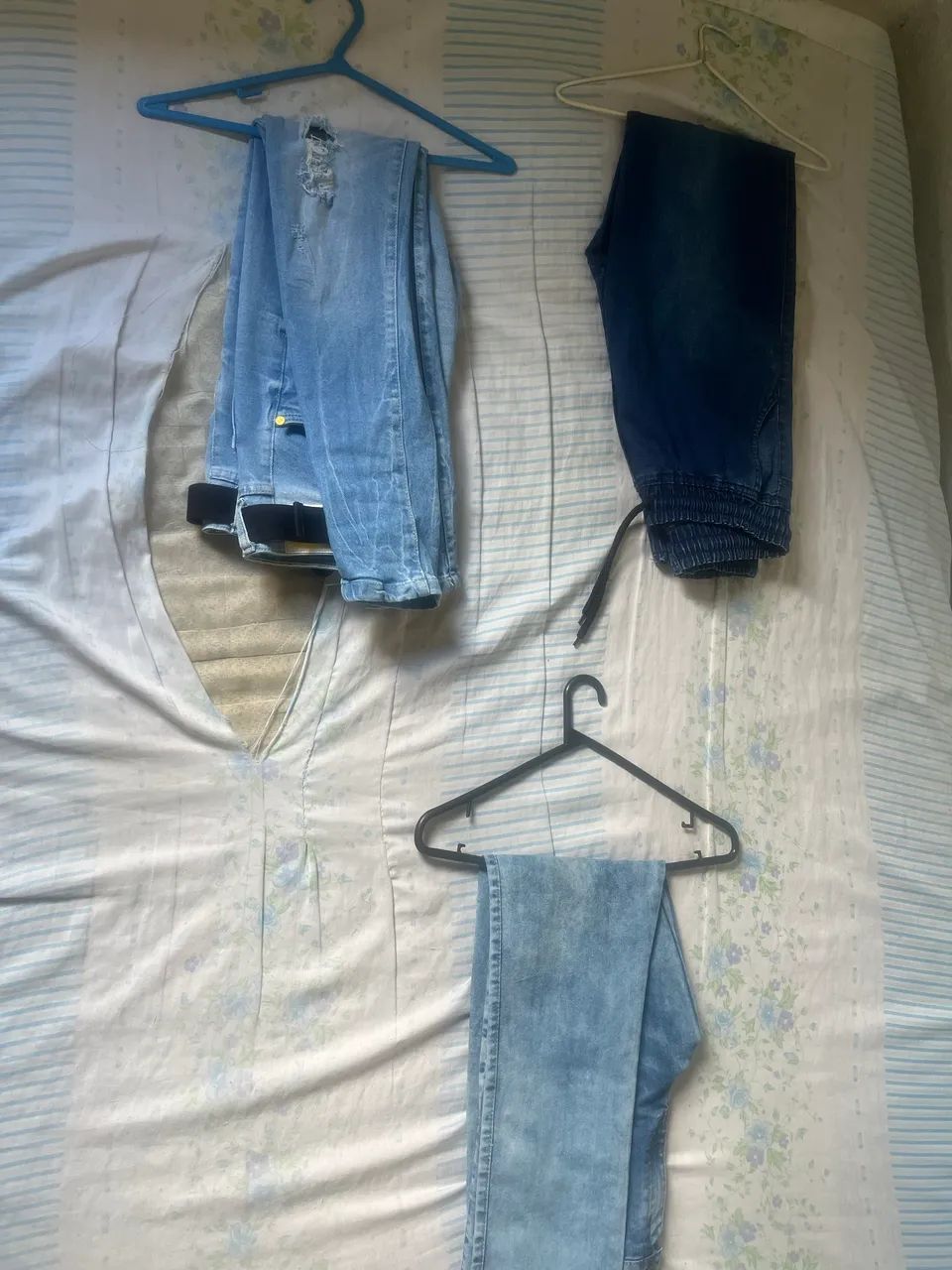 Roupas originais seme nova - Foto 3