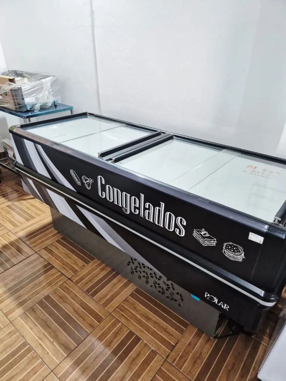 Ilha de Congelados 2 metros