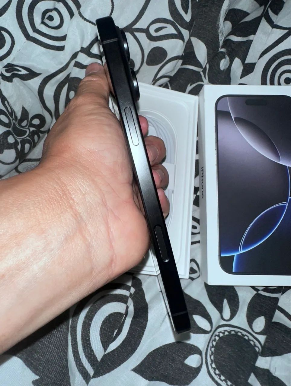 Vendo meu IPhone 16 Pro Max de 256 Zerado?Aceito oferta justa - Foto 4