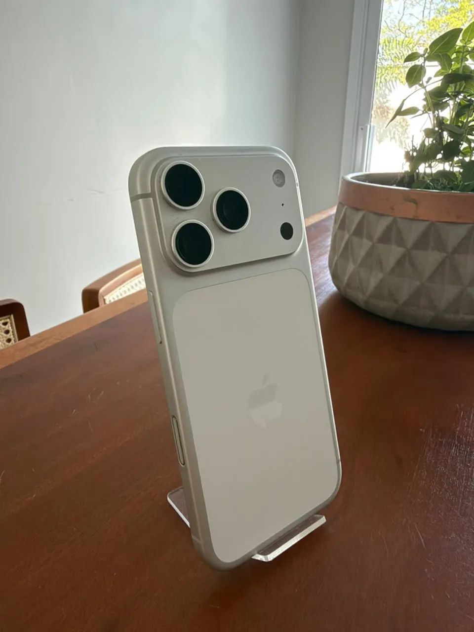 iPhone 17 Pro - Silver - Ativado em julho - 100% - Foto 3