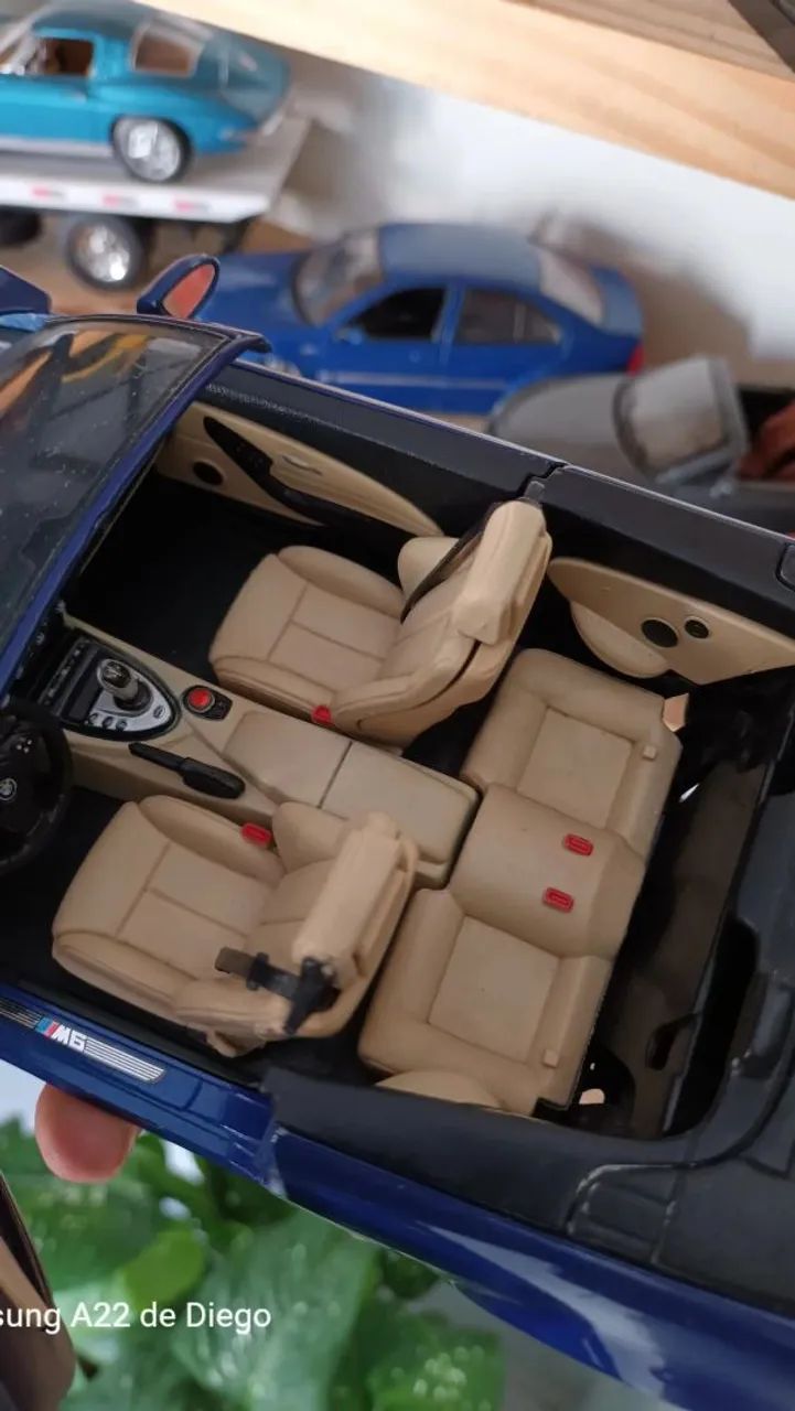 Miniatura Scala 1/18 bmw m6 - Foto 5