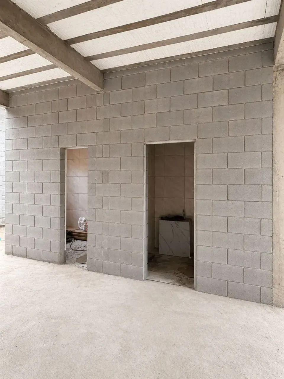 Vendo Galpão Industrial em Fase  de Acabamento  em Pacatuba - Foto 3