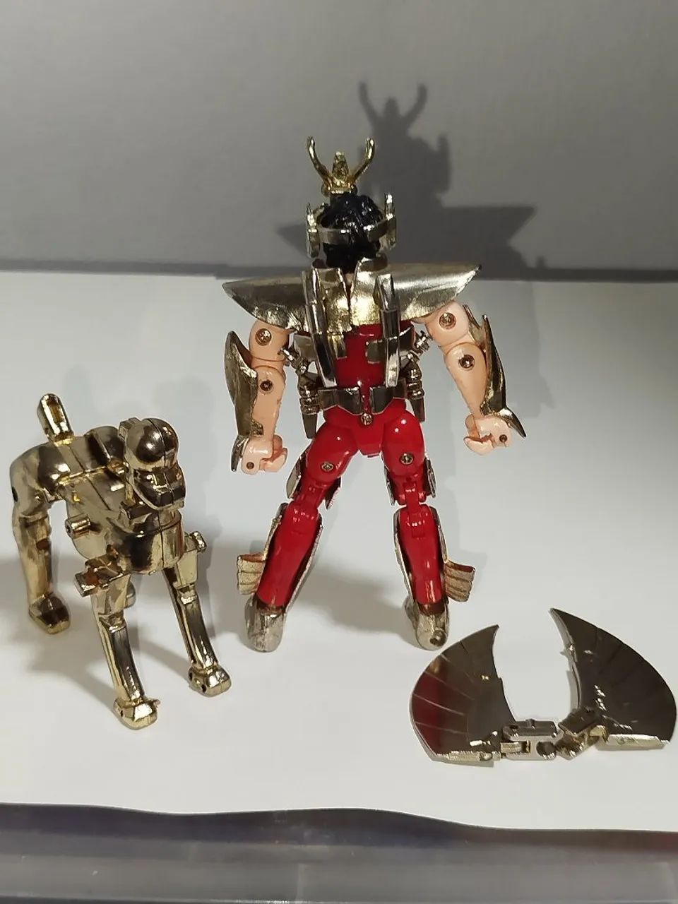 Cavaleiros do Zodíaco Vintage Pegasus V2 Gold  - Foto 3