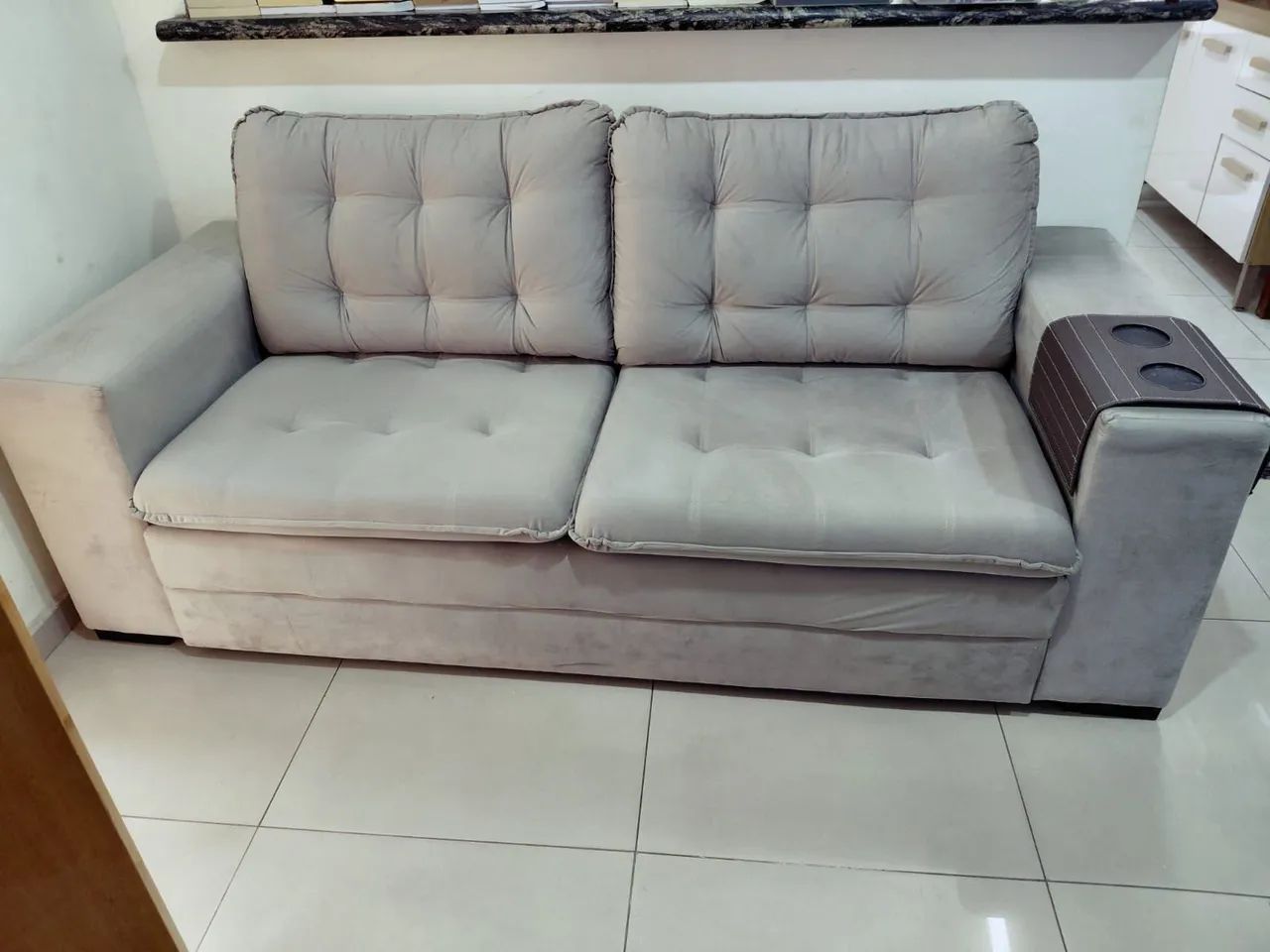 Sofá 2 e 3 lugares semi novos 7 meses de uso. - Foto 4