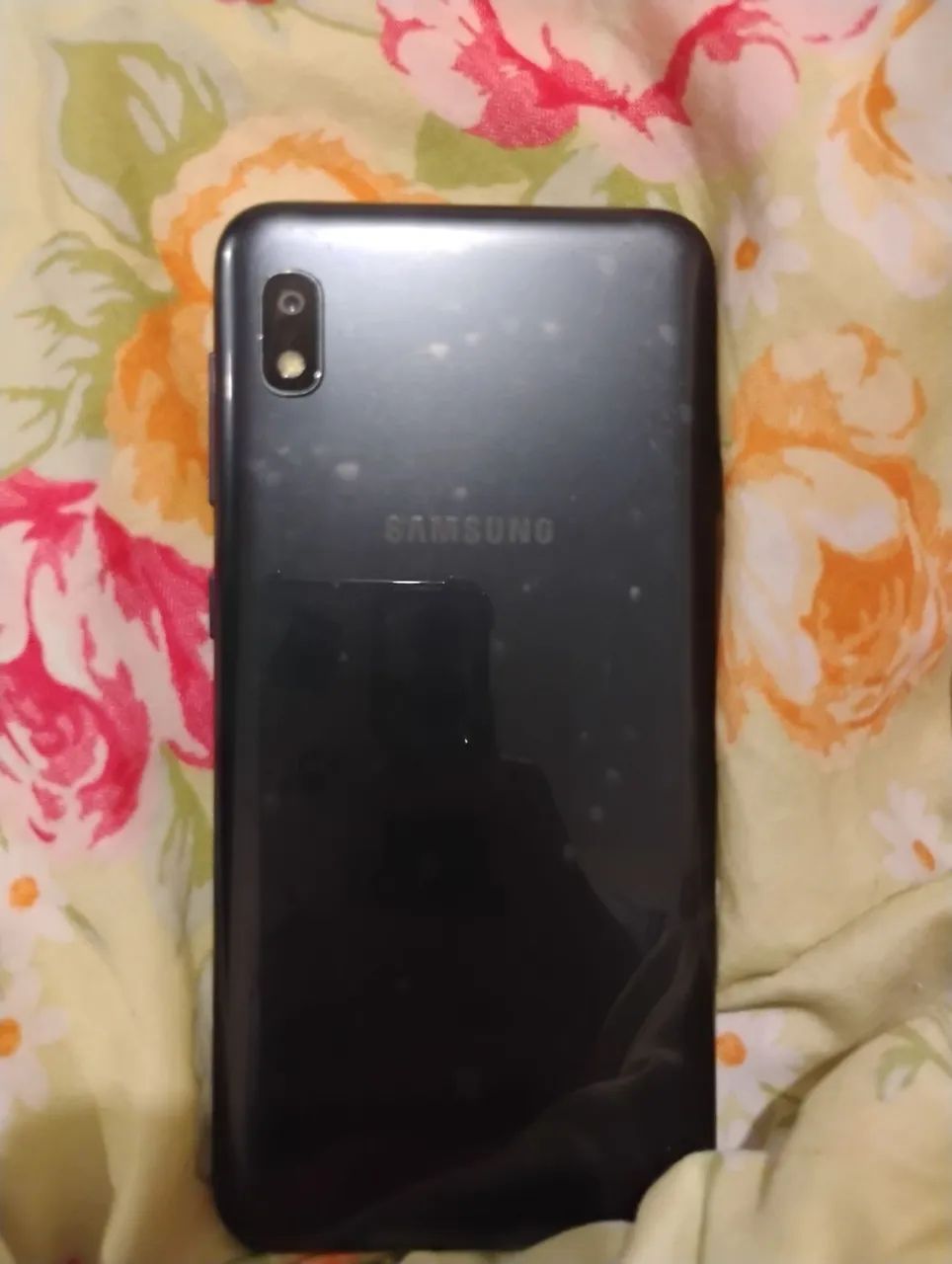 Celular Galaxy a10 com defeito  - Foto 2