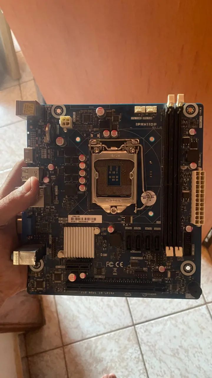 Placa-mãe PCWare IPMH110P - para retirada de peças 
