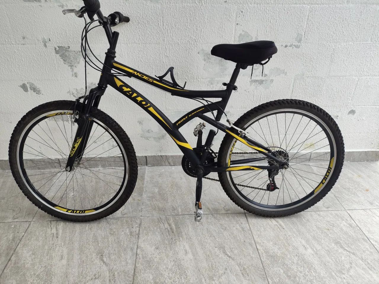 Bicicleta Caloi aro 26 