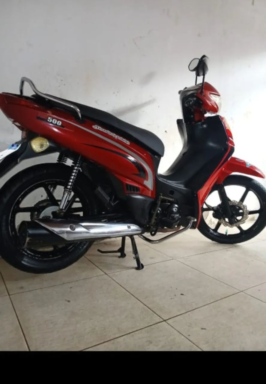 Vende-se moto jet