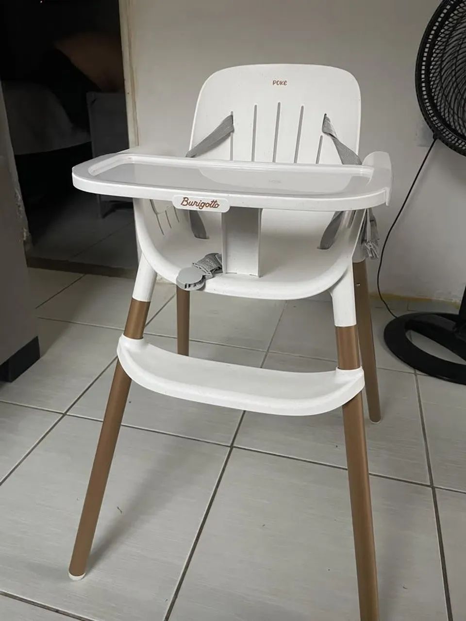 Cadeira de alimentação 
