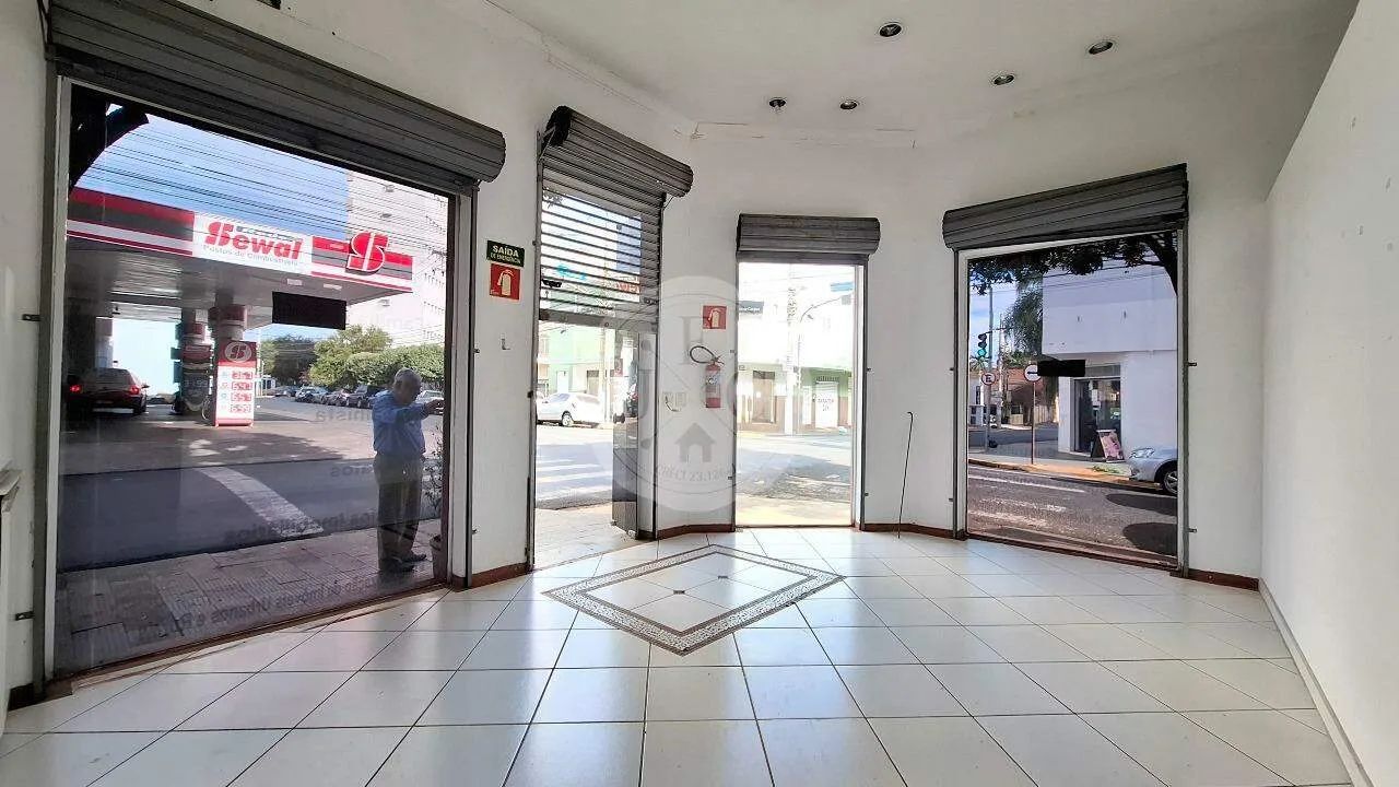 Salão - 79m² - Locação - Centro - Foto 2
