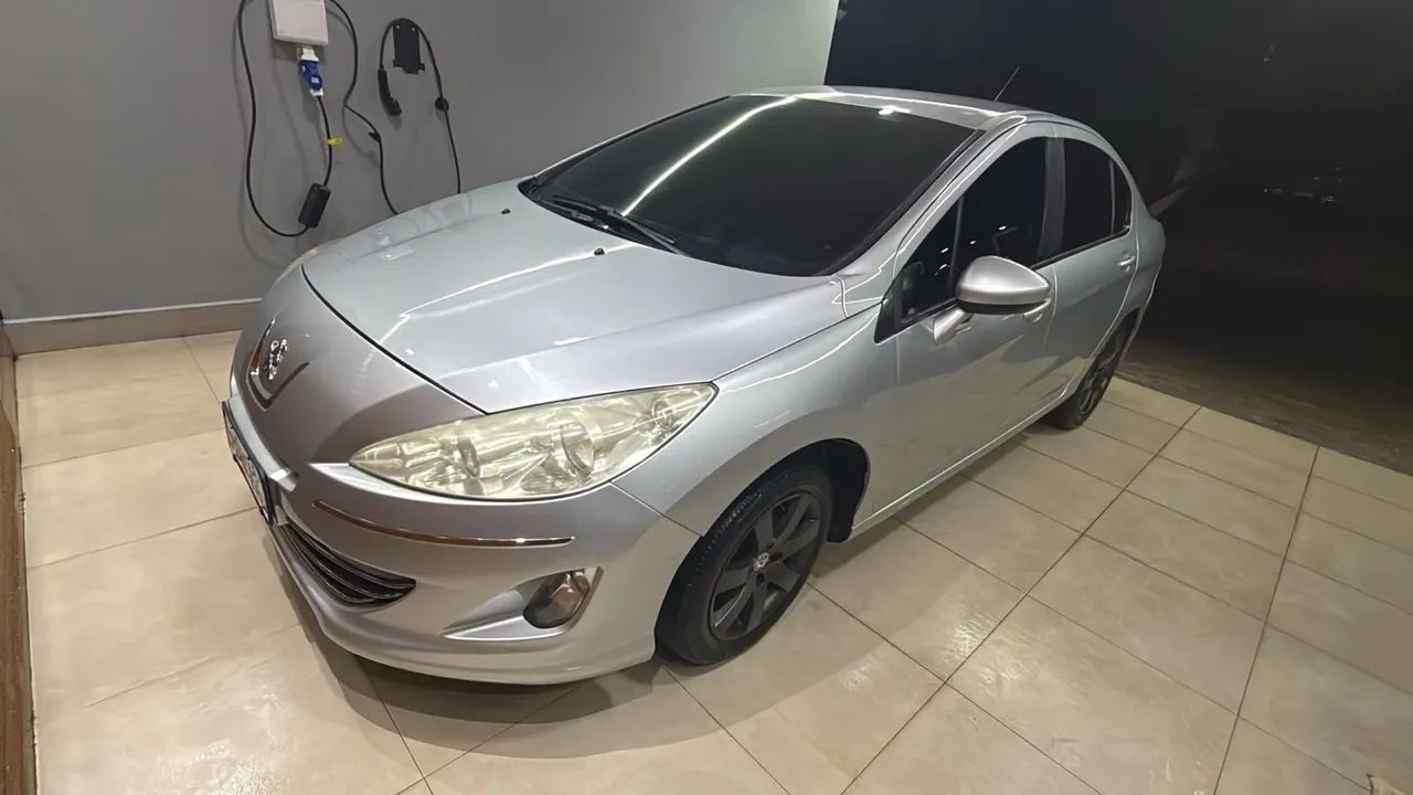 Peugeot 408 408 Sedan Allure 2.0 Flex 16V 4p Aut. 2012