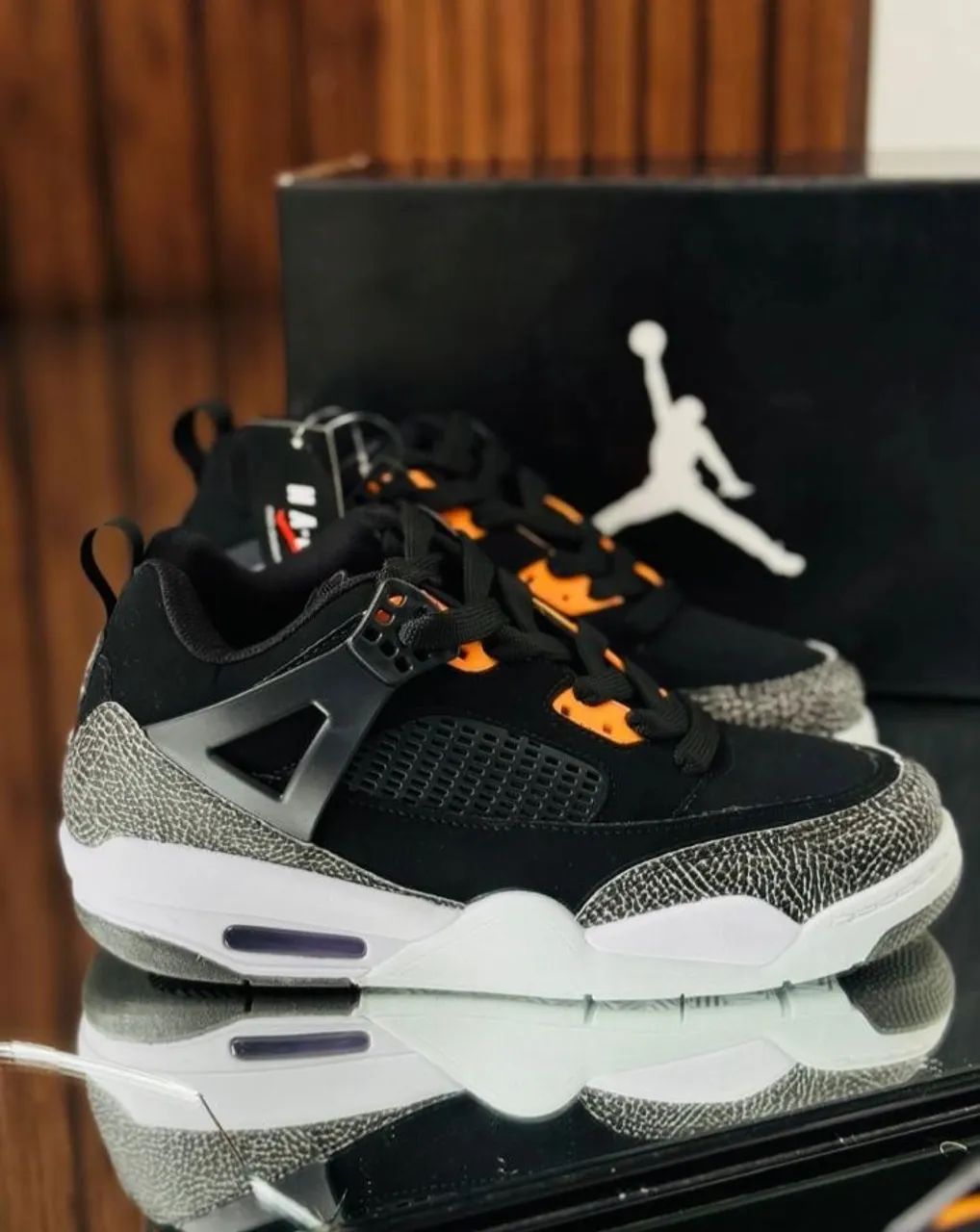 Tenis Air Jordan 4  Retro Nike 