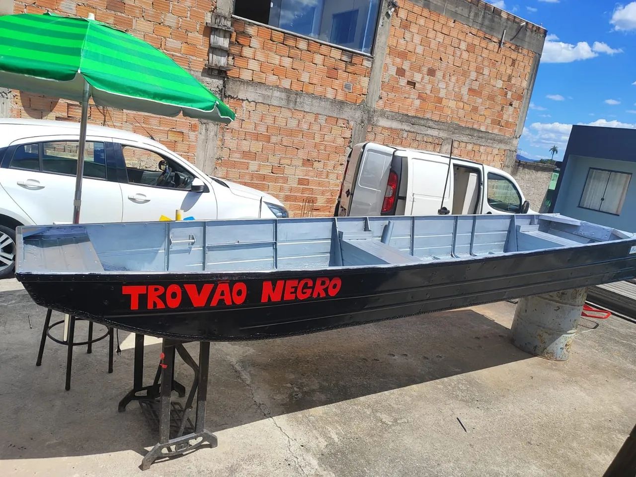 Barco 5 metros oportunidade  - Foto 4