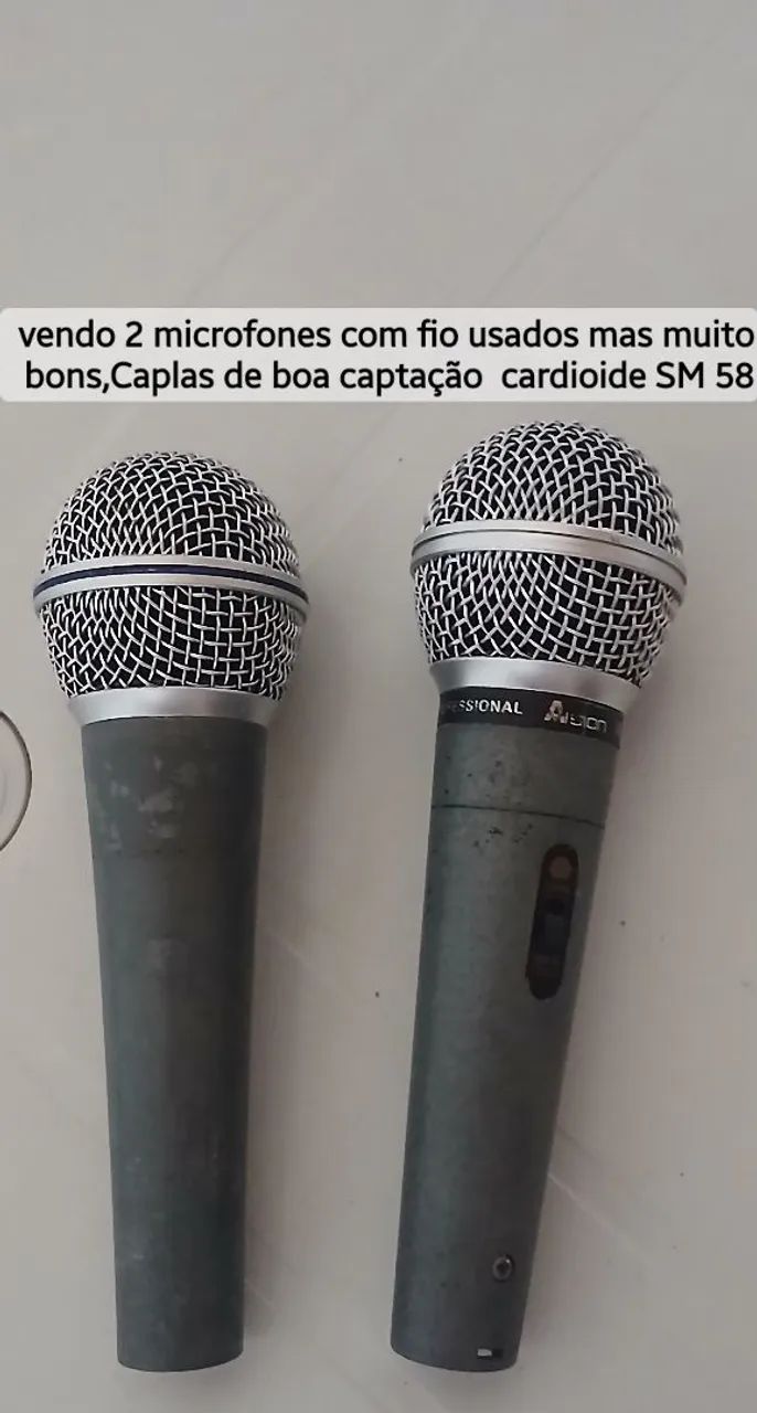 Vendo 2 Microfones arcano SM 58 em ótimo estado de conservação cardioide 