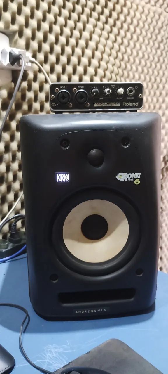 Monitor de referência Yamaha e rokit - Foto 2
