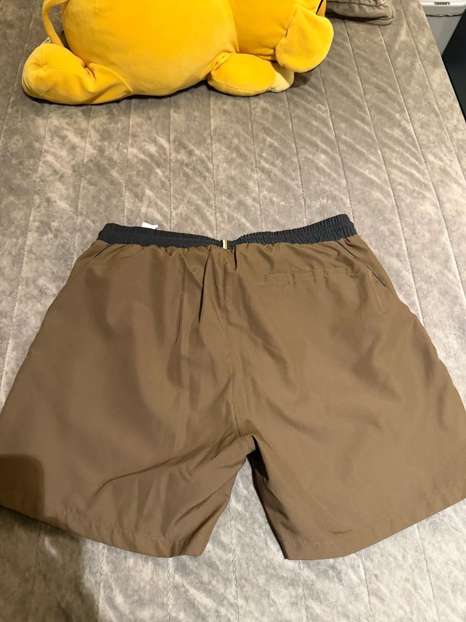 SHORT ORIGINAL DA HUGO BOSS MARROM TAMANHO G - Foto 2