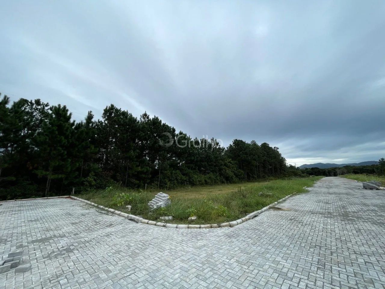 Terreno com 433 m² no bairro Ribeirão da Ilha