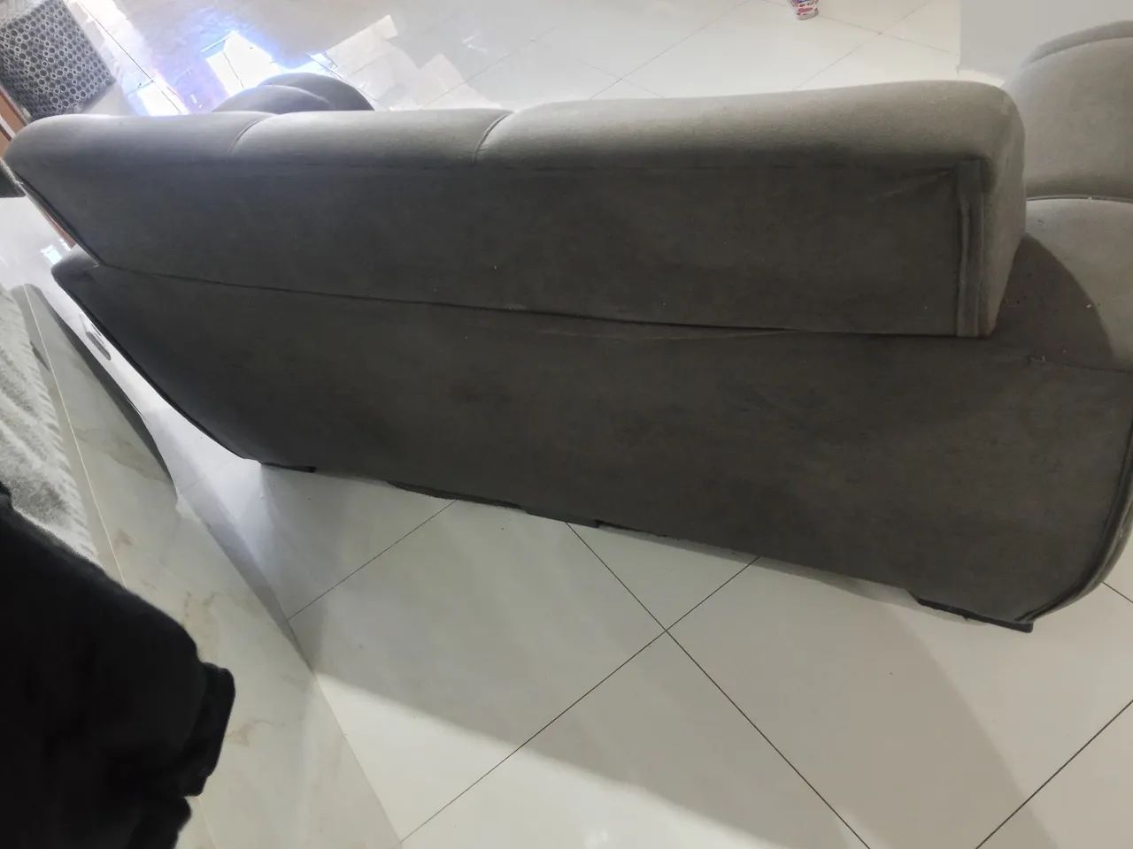 Sofá semi-novo 3 lugares - Foto 5