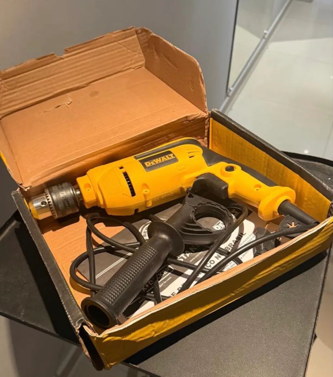 Furadeira de Impacto DeWalt DWD502BR 1/2