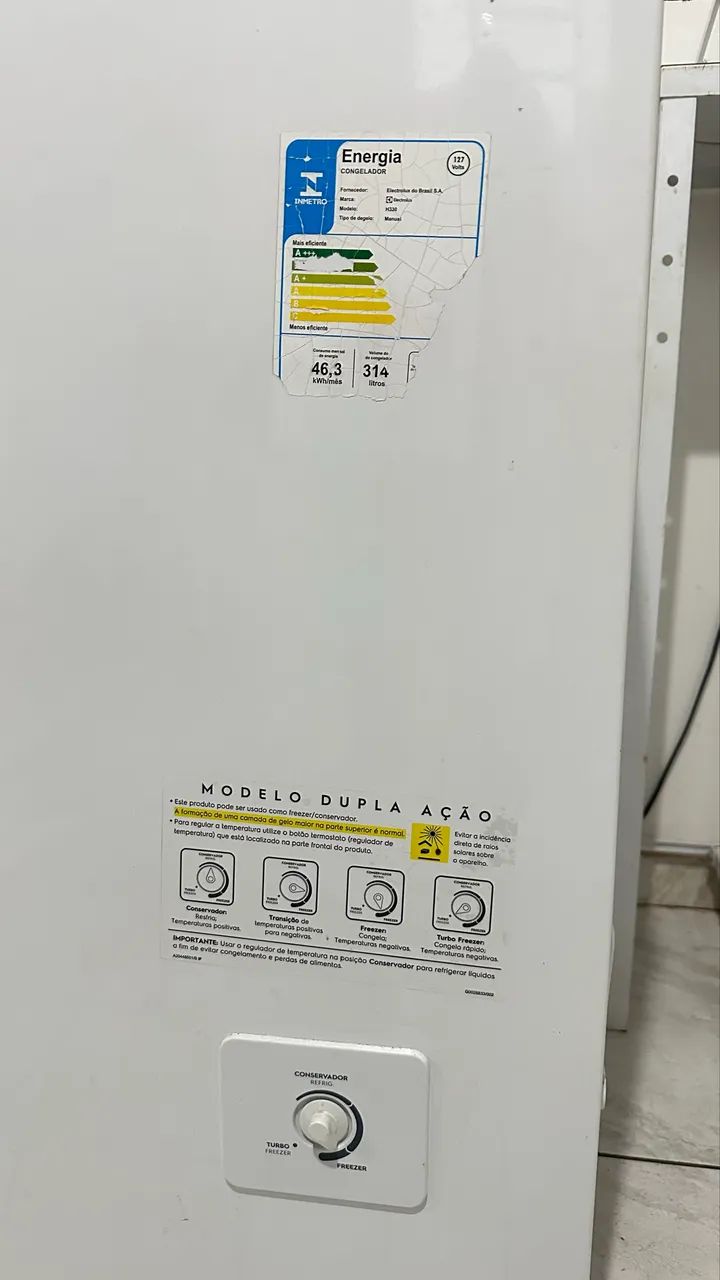 Vende-se Freezer Electrolux horizontal - Foto 2