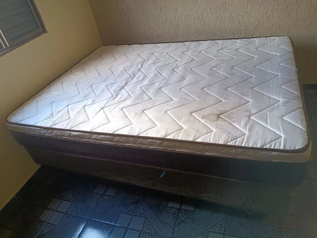 VENDO CAMA DE CASAL COMPLETA  - Foto 3