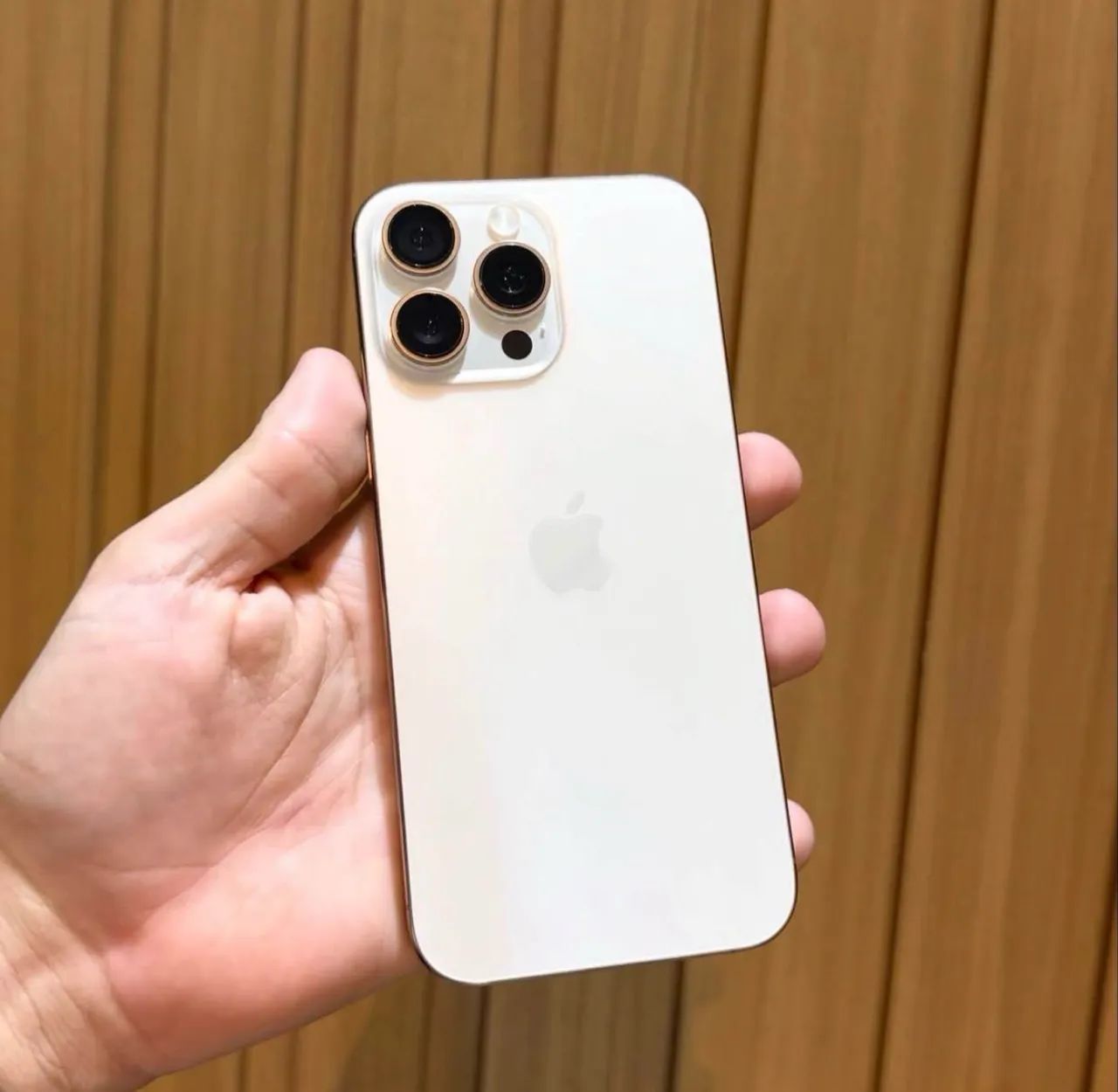 iPhone 16 pro Max 256gb - Foto 3