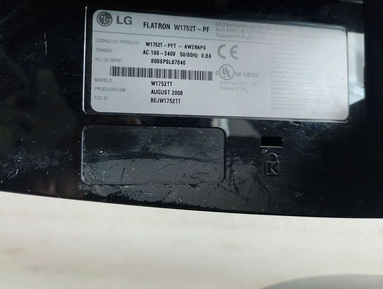 Monitor LG 17 polegadas com tela manchada - Foto 4