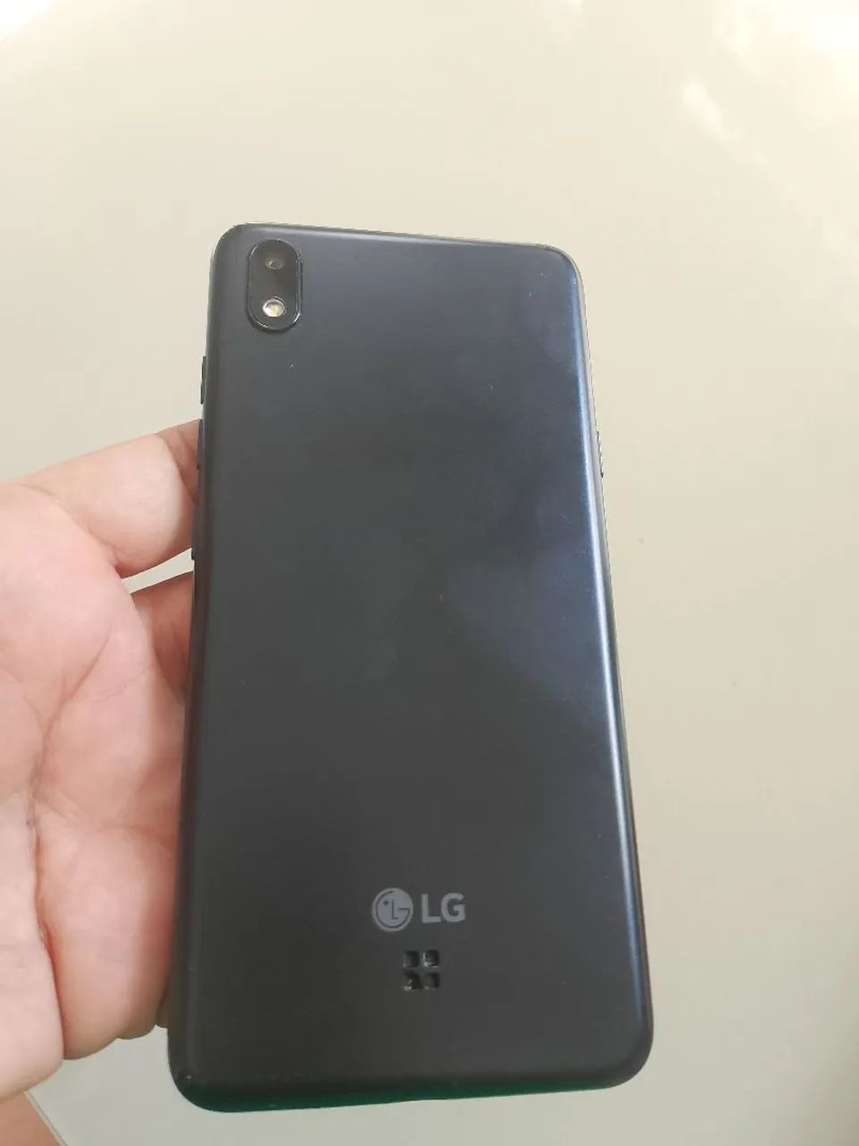 LG k8+  - Foto 4