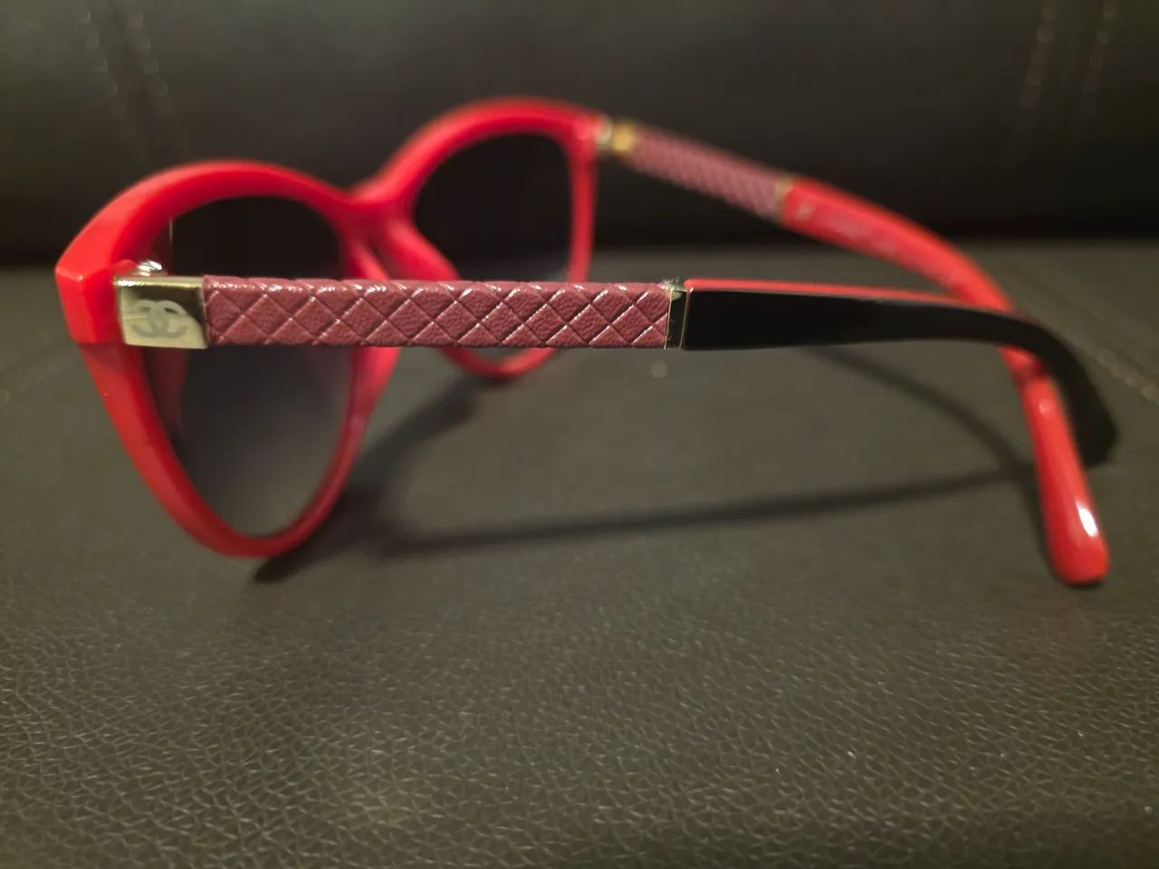 ÓCULOS ESCUROS VERMELHO  - Foto 4