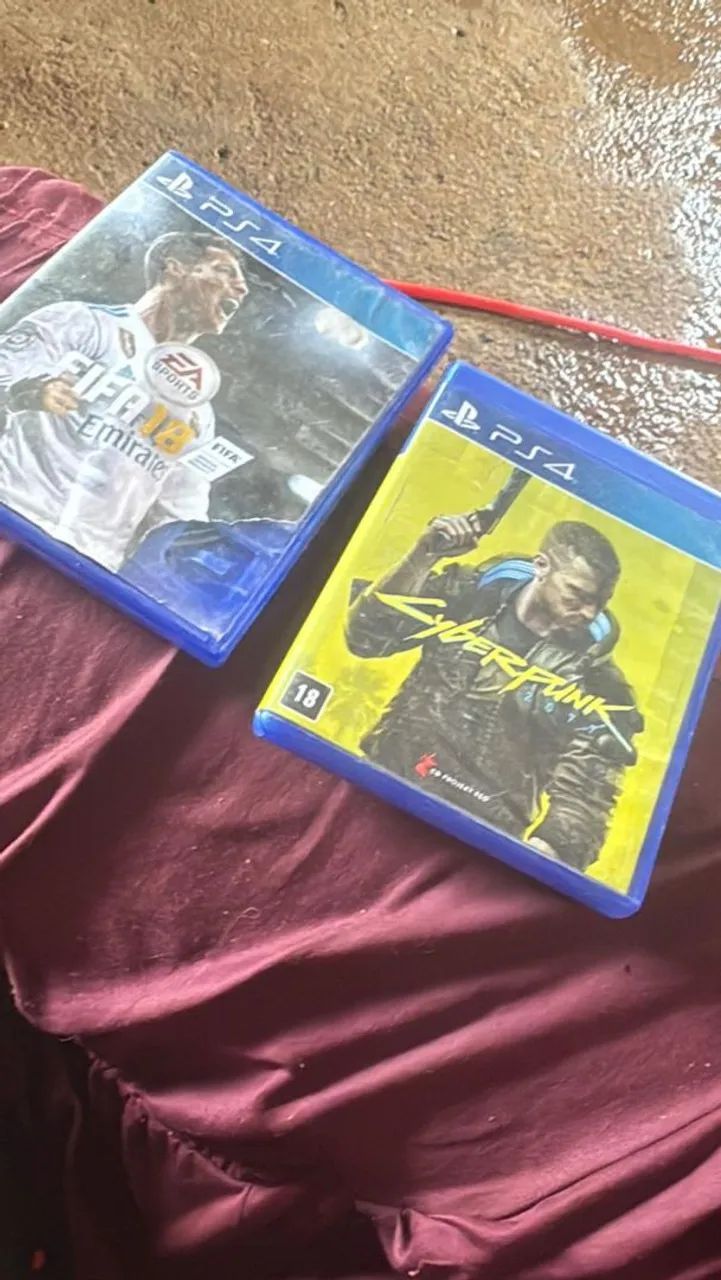 Vende-se PS4 com 2 controles - Foto 2