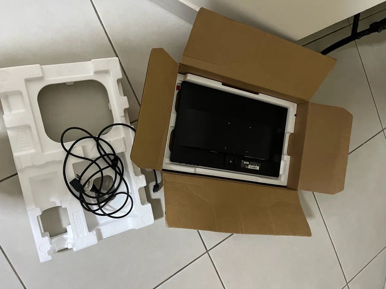 Monitor 75HZ - Foto 2