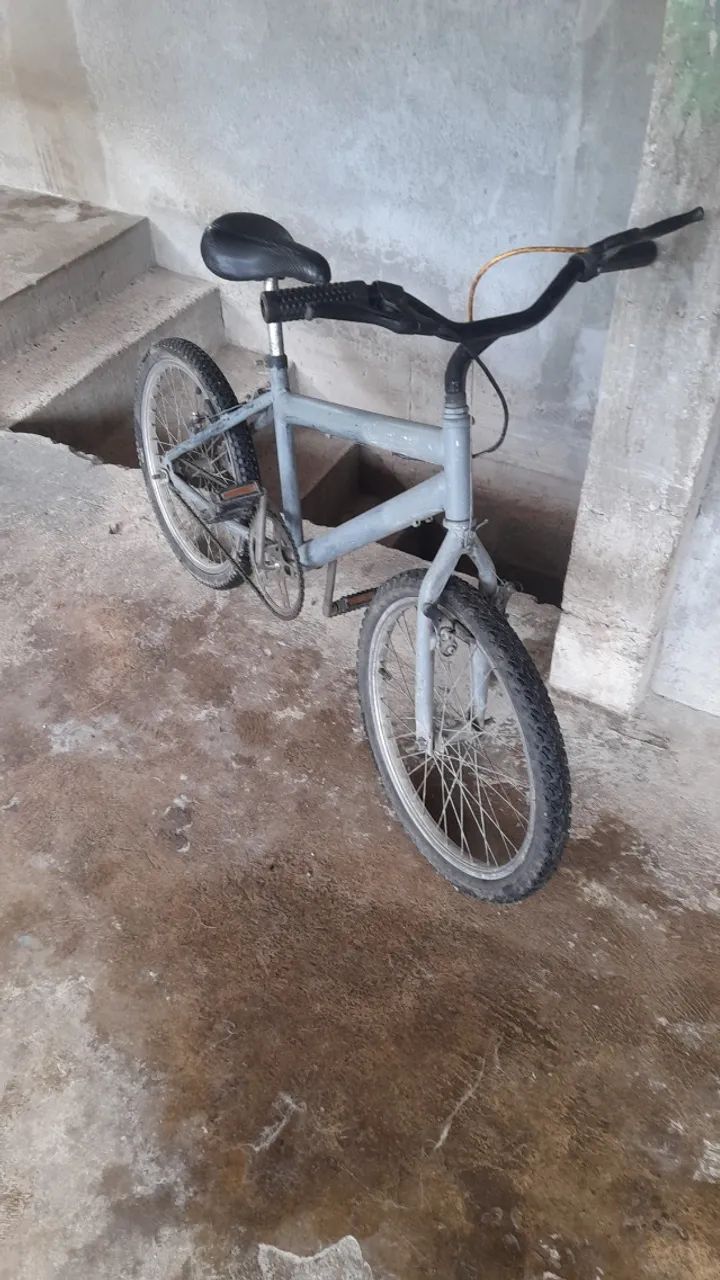 Bicicleta aro 20 usada  - Foto 4